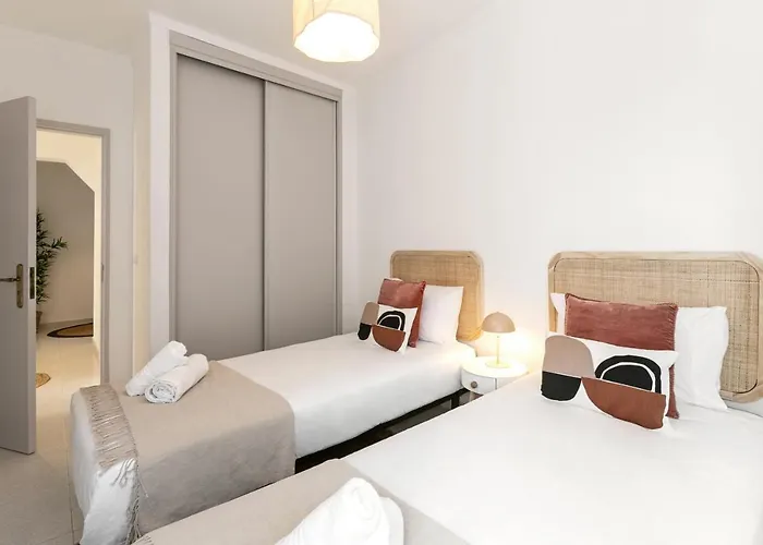 Coastal Escape Apartament *